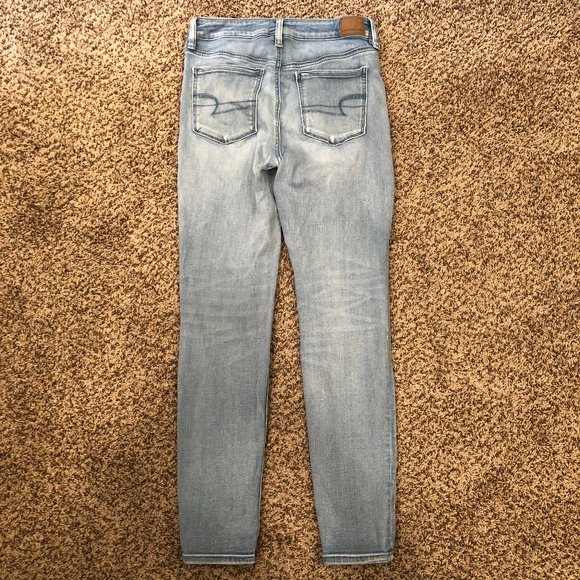 American Eagle light wash hi-rise jeggings - Picture 2 of 5